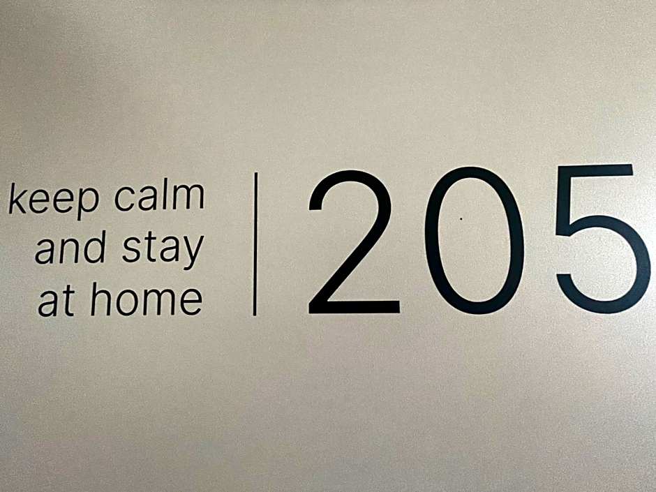 Hotel AT HOME - late arrival self check in