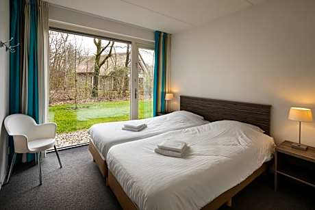 Villa with Garden View