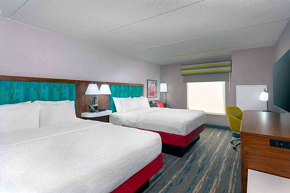 Hampton Inn By Hilton & Suites Cleveland-Beachwood