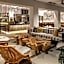 Hotel Paradox, Autograph Collection