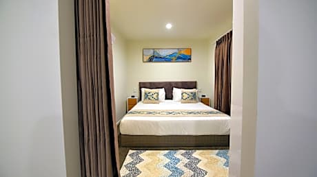 King Accessible Superior Room