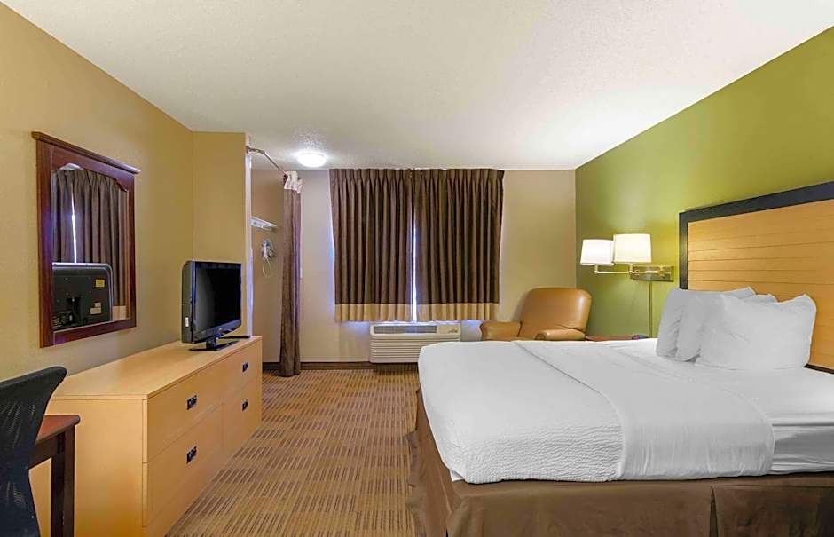 Extended Stay America Suites - Kansas City - Overland Park - Quivira Rd.