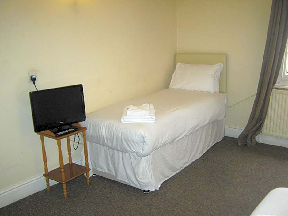 Rose and Crown Hotel