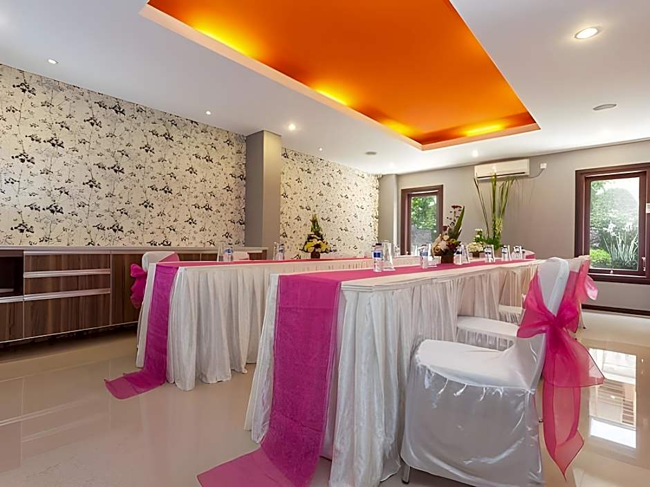 Mahatma Residence