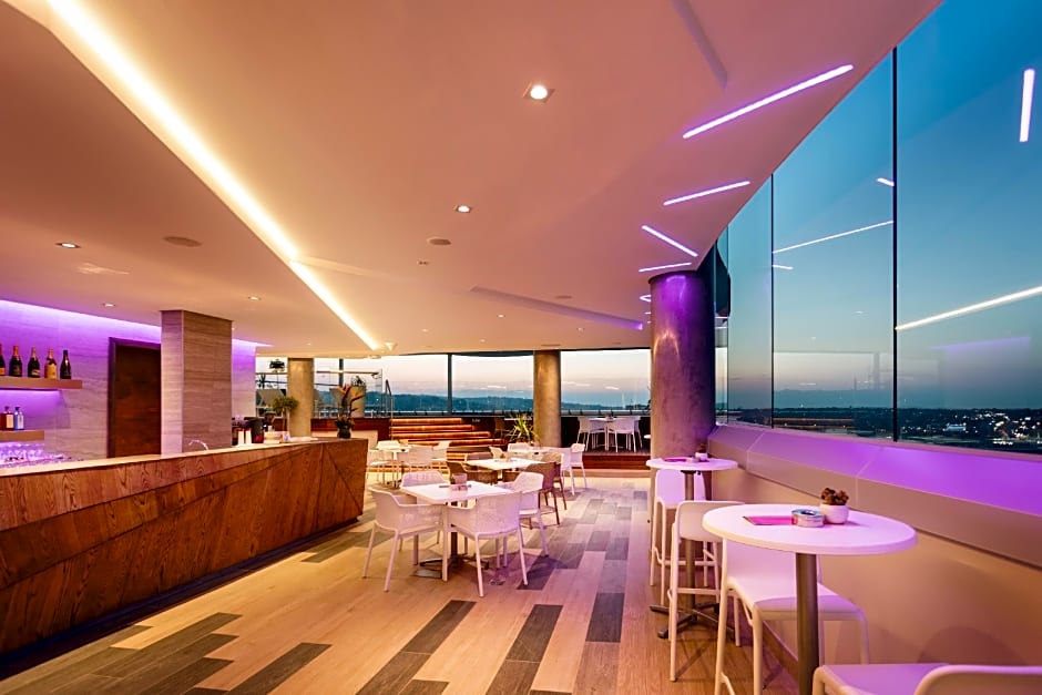 The Maslow Hotel, Time Square