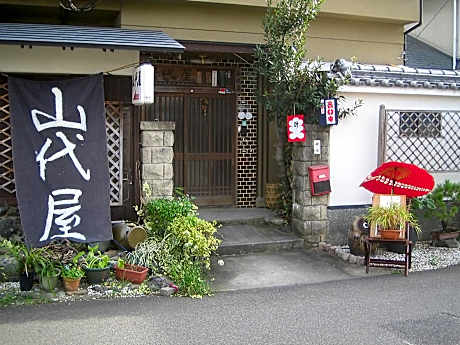 International Inn Yamashiro-ya