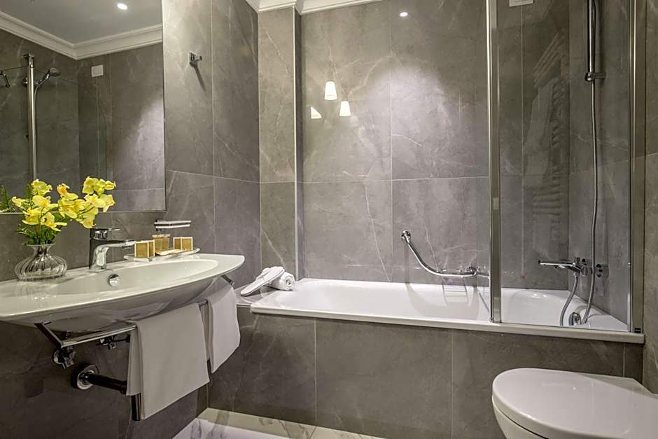 Hotel Shangri-La Roma by OMNIA hotels