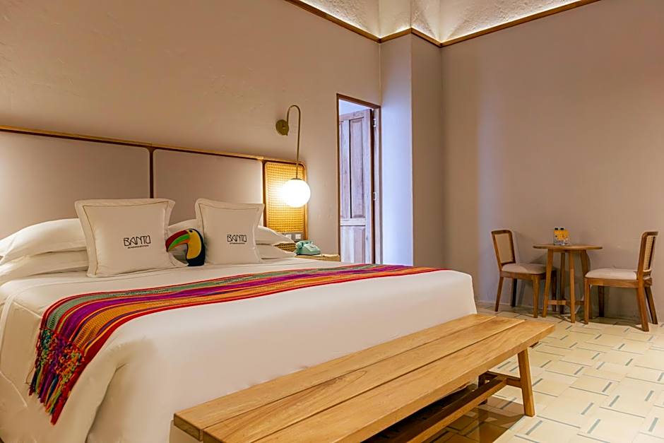 Photo 1 of 10 of Studio 1 King Bed