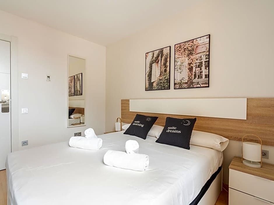 Limehome Barcelona Carrer de Fontcoberta - Digital Access