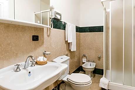 Suite, Terrace (1 King Bed)