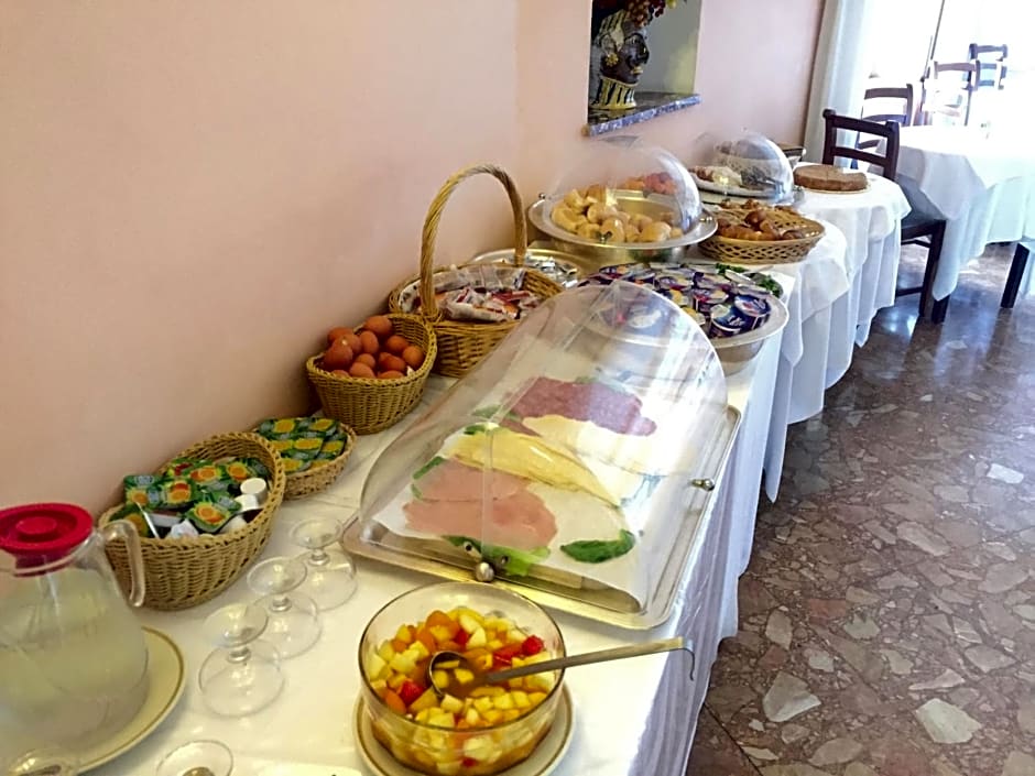 Hotel Mediterranée