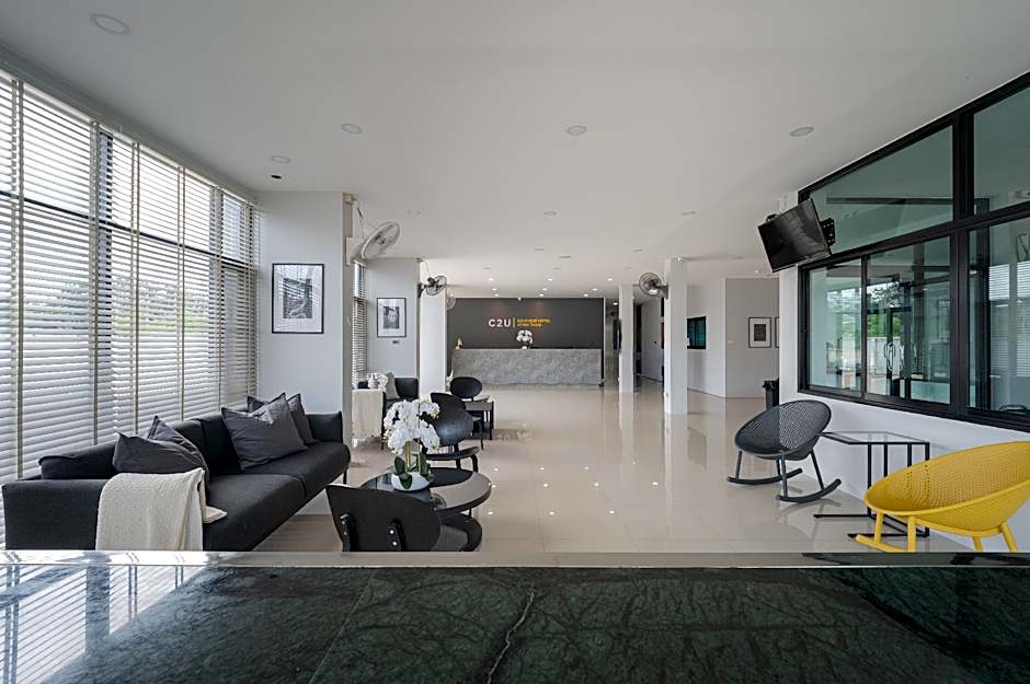 C2U Hotel Uthai Thani