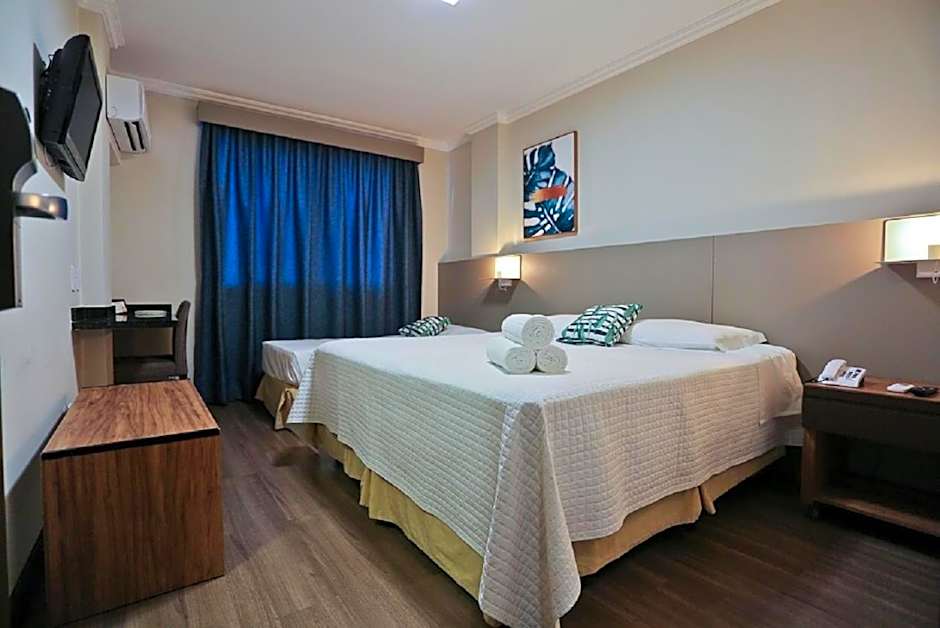 Sandri City Hotel