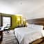 Holiday Inn Express Hotel & Suites Columbus By IHG