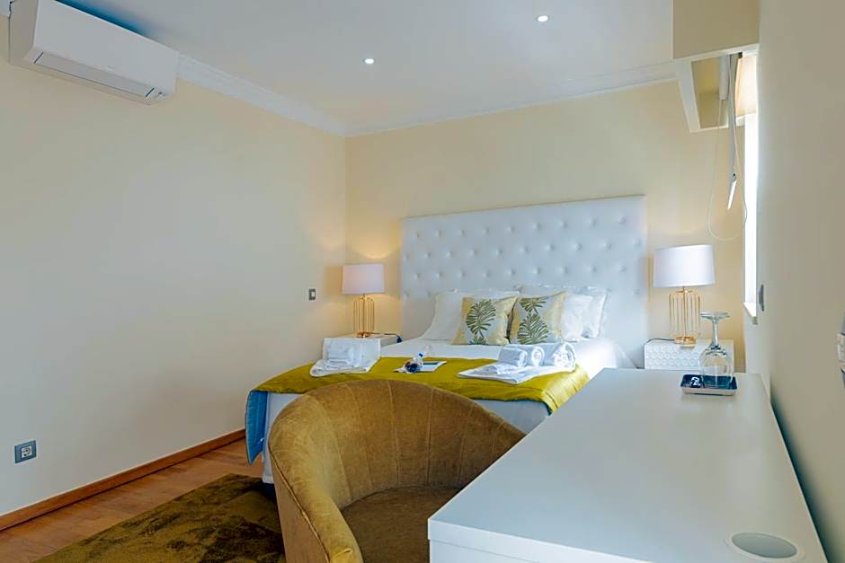 Sunny, The House - AL