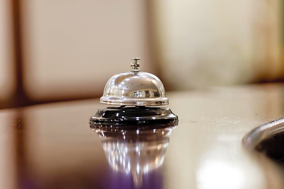Hotel Capitol