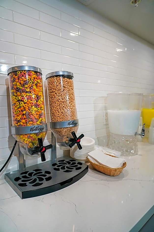 West Edmonton Mall Inn