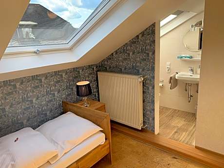 Single Room with Shower