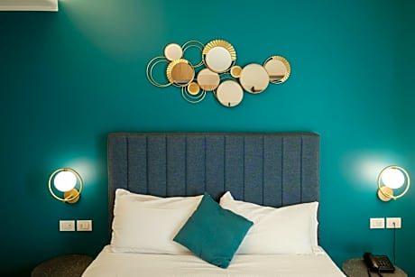 Superior Double Room with Terrace and Lake View