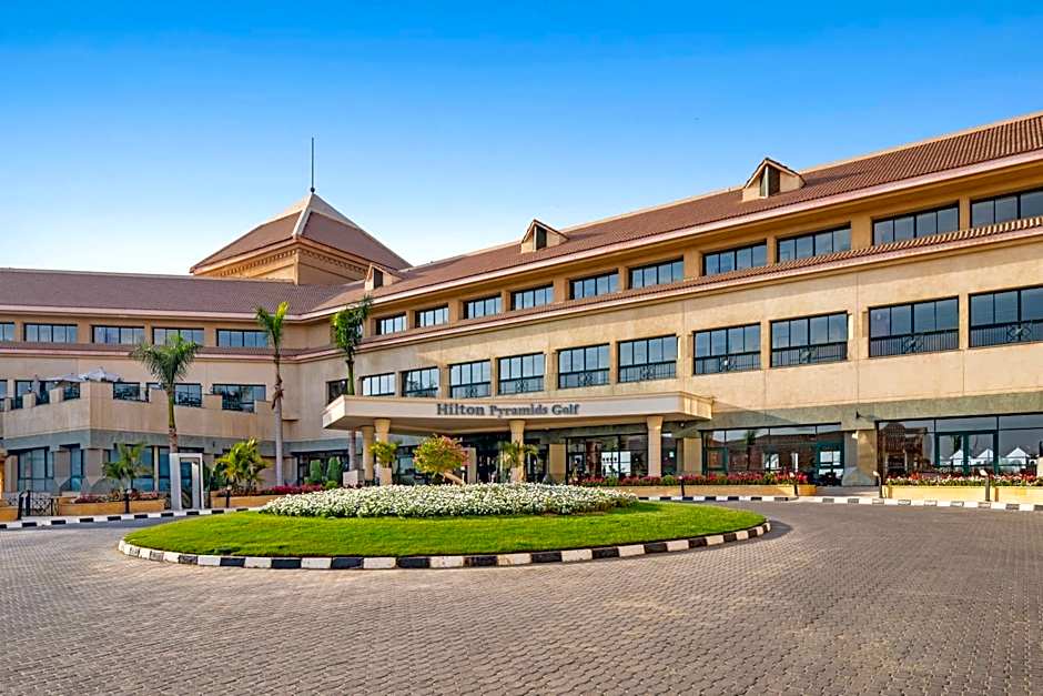 Hilton Pyramids Golf