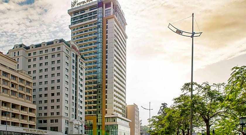 Hotel Soleil Ha Long, Trademark Collection by Wyndham