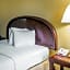 Rodeway Inn & Suites