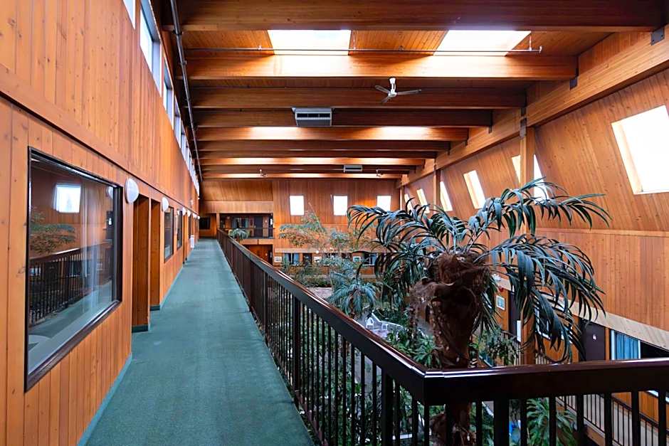 Super 8 by Wyndham Prince George