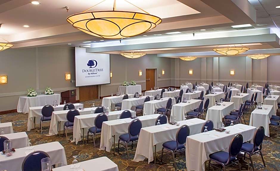 DoubleTree By Hilton Hotel Johnson City