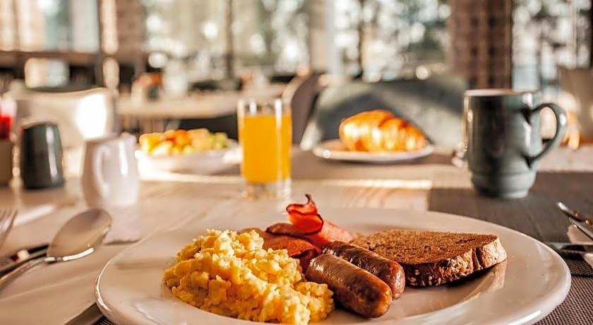 StayEasy Hotel Maputo