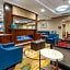 Comfort Inn & Suites Pittsburgh