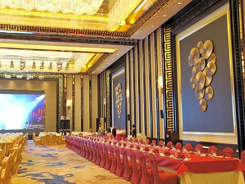 Howard Johnson Changsheng Plaza Meizhou