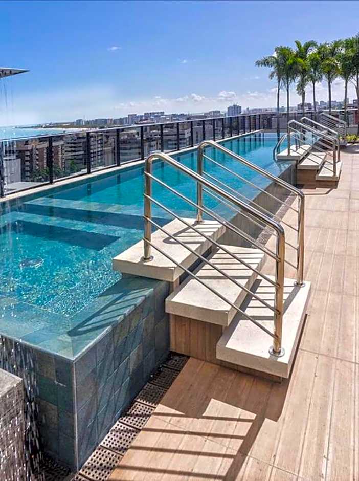 TIME - 718 · TIME - Luxo e sofisticação na praia de Ponta Verde