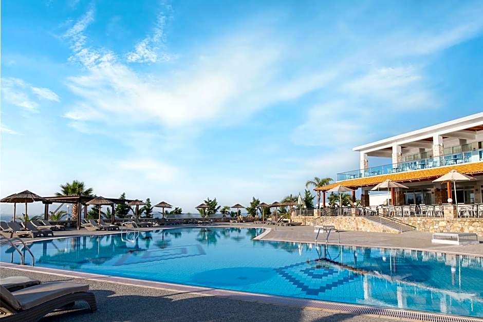 Grand Blue Beach Hotel