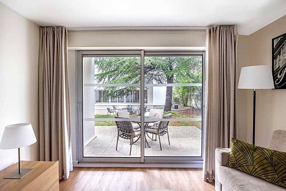 Royal Regency Paris Vincennes 
