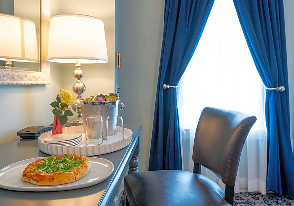 The Kendall Hotel at the Engine 7 Firehouse