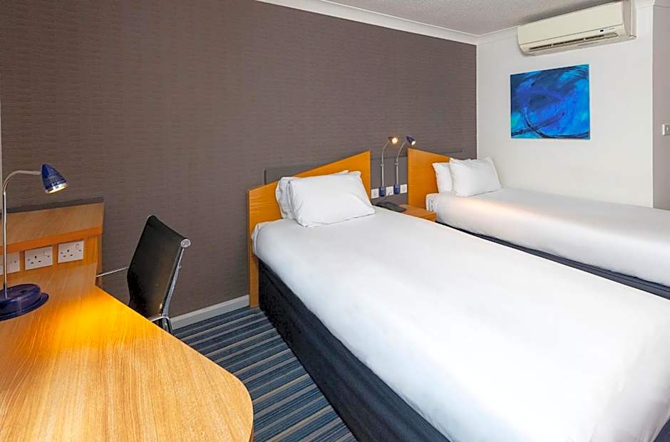Holiday Inn Express Birmingham-Snow Hill By IHG
