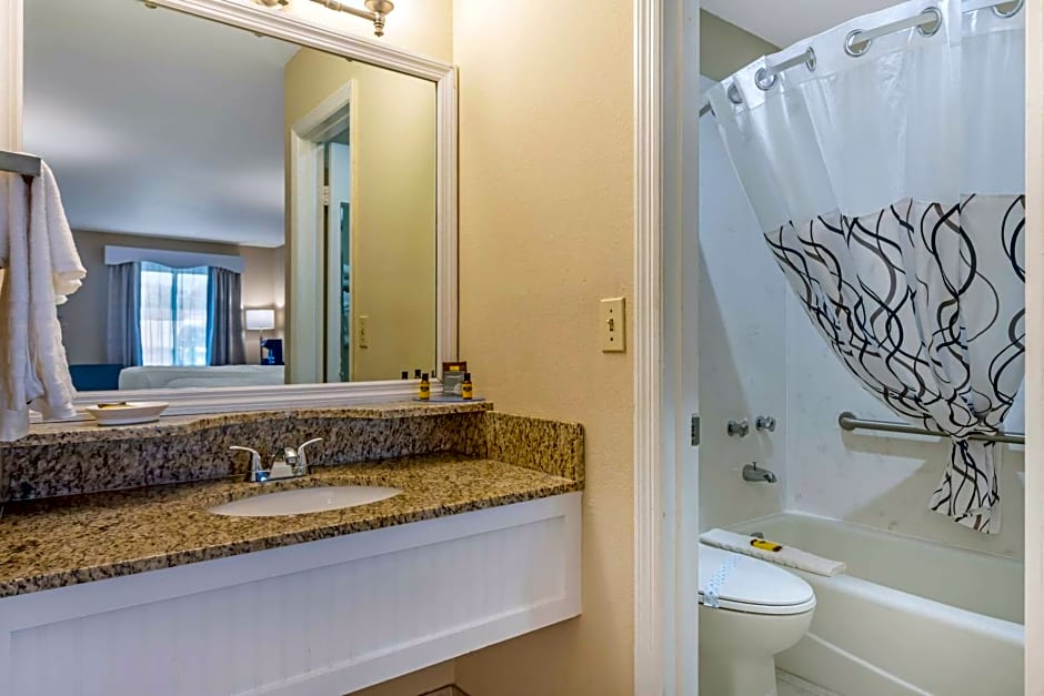 Best Western Plus Santee Inn