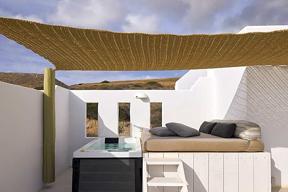 Artemis Deluxe Rooms