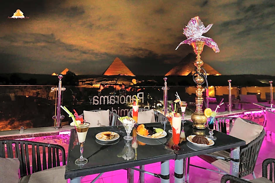 PANORAMA view pyramids