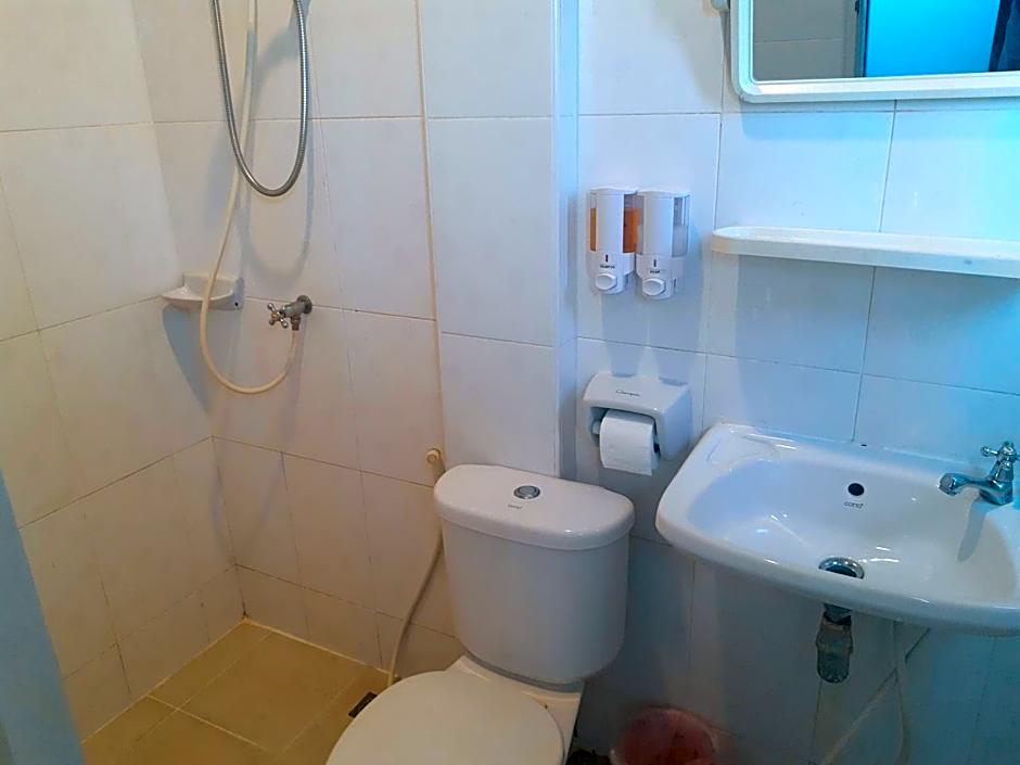 baankhuninn urt airport