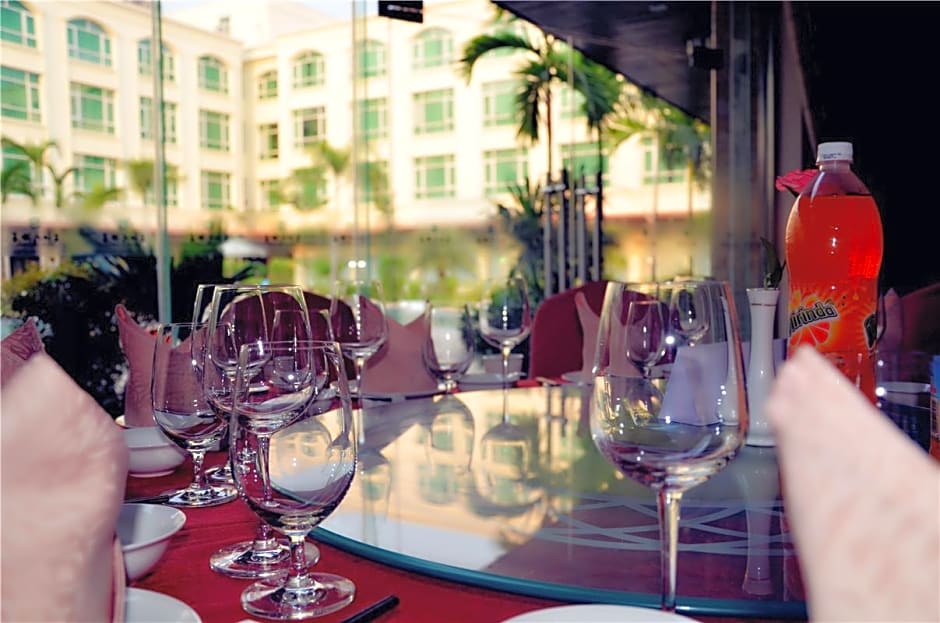 San Jiang Grand Hotel