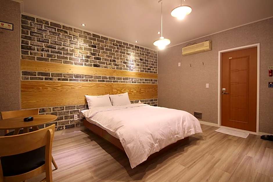 Gimhae Jangyu Check hotel