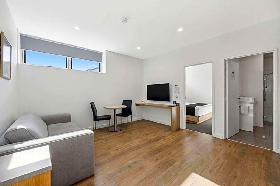 Comfort Inn Regal Park