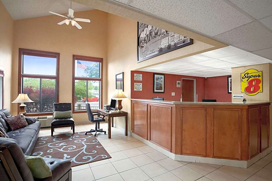 Super 8 by Wyndham Westminster Denver North