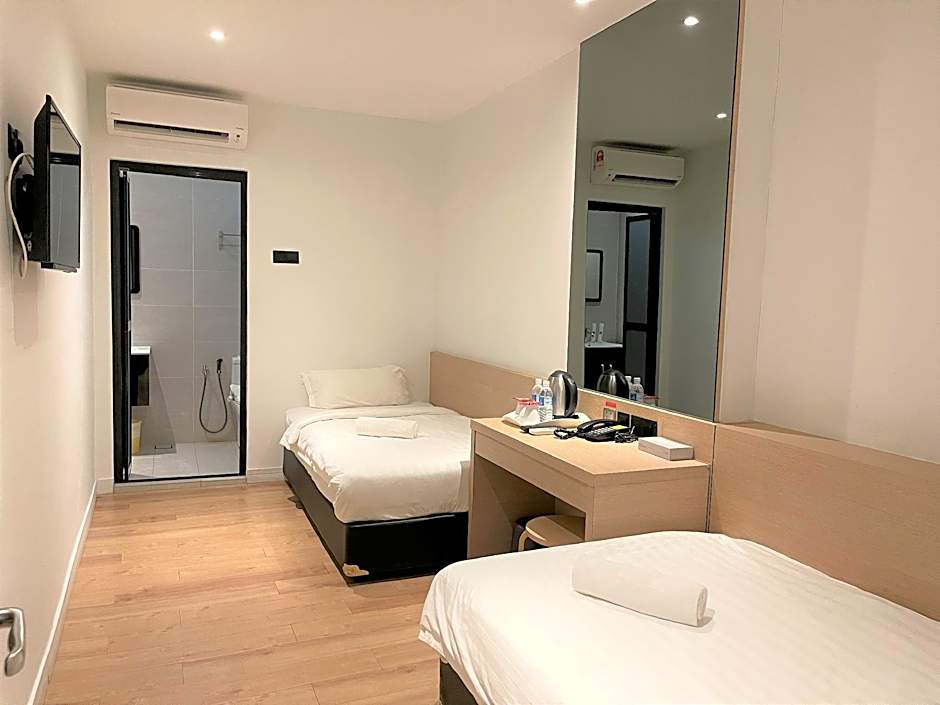 Victoria Station Hotel – Malacca , TX