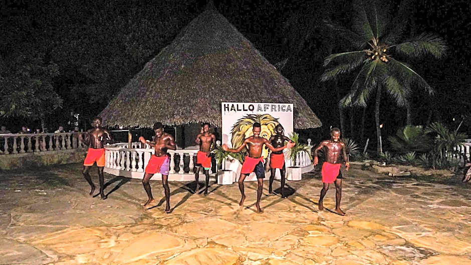 Papillon Lagoon Reef Hotel