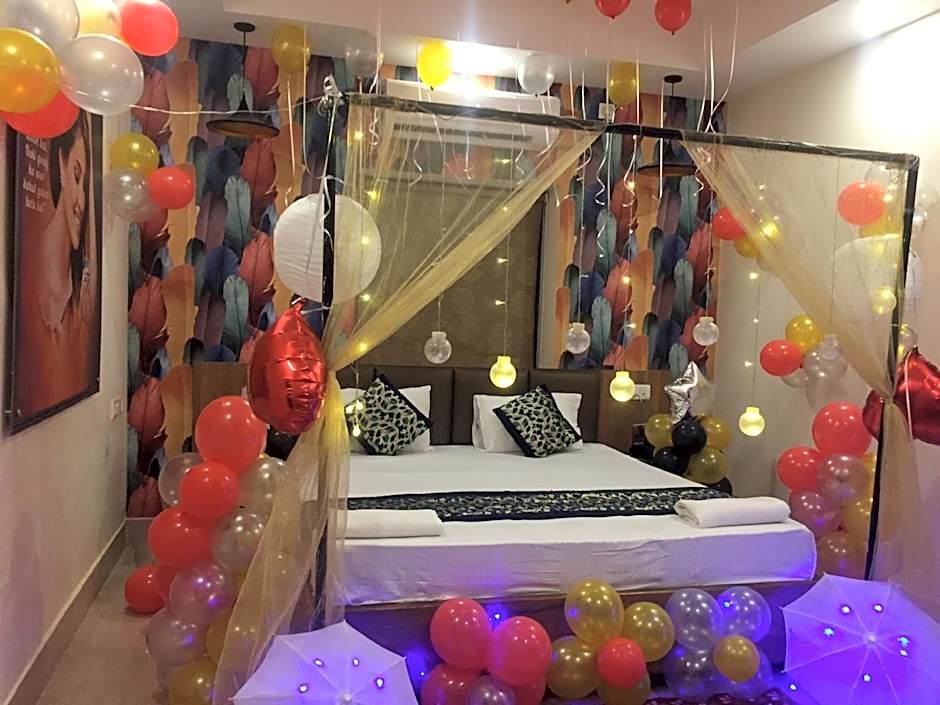 Goroomgo Effective Bollywood Hotels Bhubaneswar