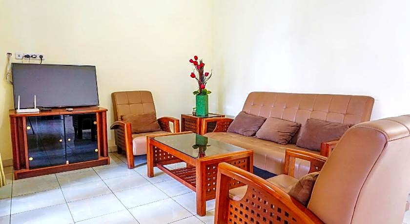 Flagship 90723 Berlima Guest House Syariah