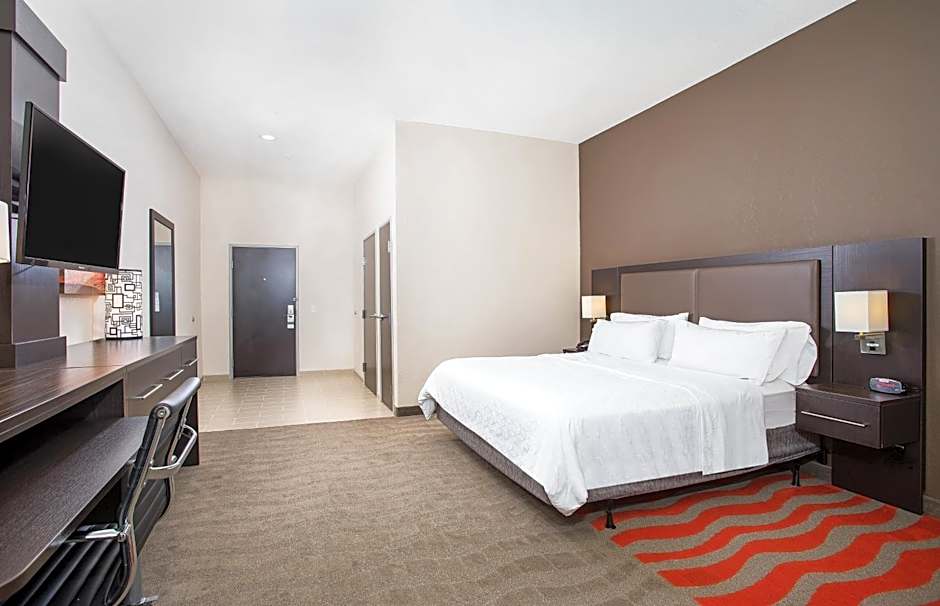 Holiday Inn Express Hotel & Suites Glasgow By IHG