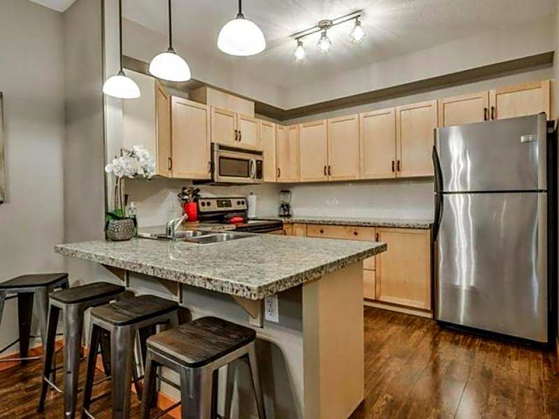 Suites with Pool & Hot tubs managed by Little Sister Getaways